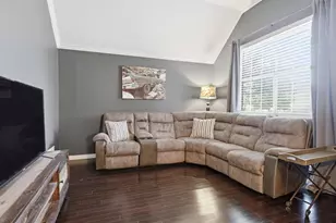 8805 Falcon View Dr, McKinney, TX 75072 - Photo 7