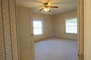 1825 Fm 27 W, Wortham, TX 76693 - Photo 21