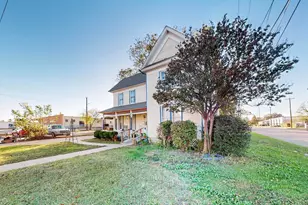 225 N 9th St, Garland, TX 75040 - Photo 3