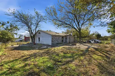 1906 Lillian Avenue, Glenn Heights, TX 75154 - Photo 5