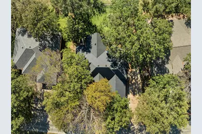 519 Runaway Bay Drive, Runaway Bay, TX 76426 - Photo 37