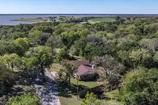 15690 Hilltop Dr, Kemp, TX 75143 - Photo 35