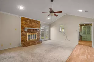 3119 Bonham St, Greenville, TX 75402 - Photo 7