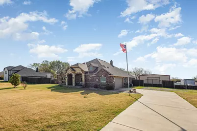 106 Cardiff Lane, Waxahachie, TX 75167 - Photo 3