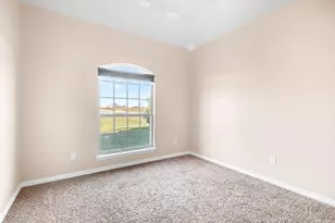 106 Cardiff Ln, Waxahachie, TX 75167 - Photo 31