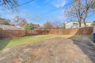 9227 Pinewood Dr, Dallas, TX 75243 - Photo 23