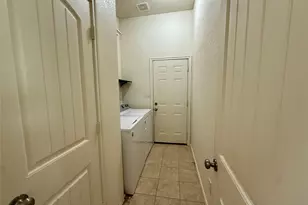 225 Lovers Path Dr, Springtown, TX 76082 - Photo 15