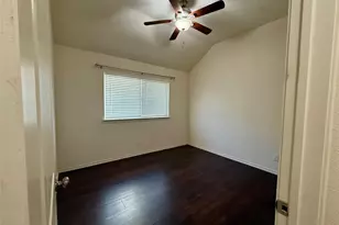 225 Lovers Path Dr, Springtown, TX 76082 - Photo 13