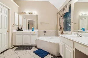 621 Candle Meadow Blvd, DeSoto, TX 75115 - Photo 13