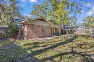 815 N Bledsoe St, Gilmer, TX 75644 - Photo 23