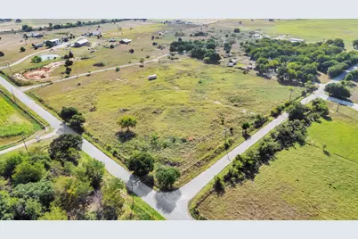 105 County Road 1659, Chico, TX 76431 - Photo 5