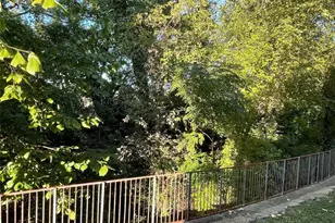 8545 Midpark Rd, Dallas, TX 75240 - Photo 13