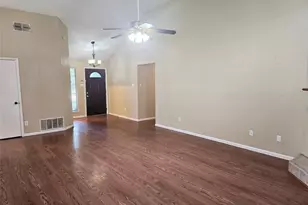 3201 Fairmeadows Ln, Fort Worth, TX 76123 - Photo 3