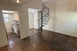 806 W Sycamore, Denton, TX 76201 - Photo 3