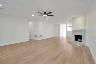 2260 White Oak Dr, Little Elm, TX 75068 - Photo 3