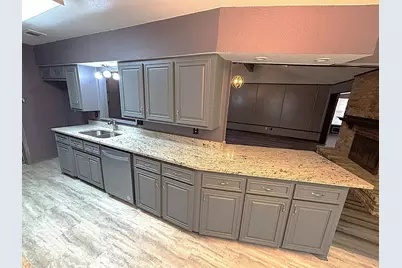 3042 Kiestridge Drive, Dallas, TX 75233 - Photo 5