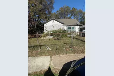 1421 E Ann Arbor Avenue, Dallas, TX 75216 - Photo 1