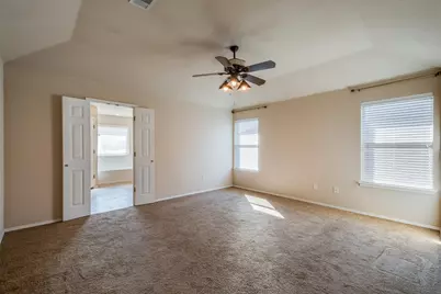 706 Lakeview Drive, Alvarado, TX 76009 - Photo 9