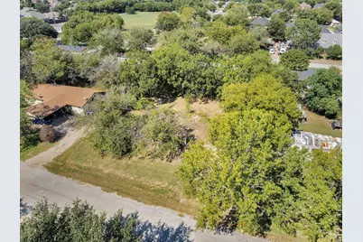 117 Sycamore Lane, Roanoke, TX 76262 - Photo 9