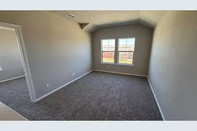 325 Wildrose Circle, Cleburne, TX 76033 - Photo 15