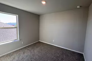 325 Wildrose Cir, Cleburne, TX 76033 - Photo 19