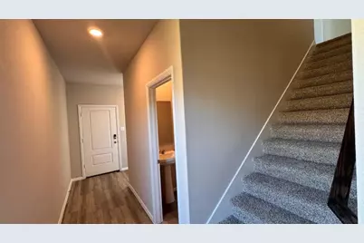 325 Wildrose Circle, Cleburne, TX 76033 - Photo 13