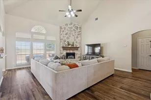 2228 Bald Eagle Way, Grand Prairie, TX 75052 - Photo 7