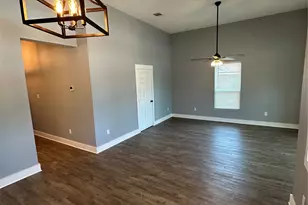 605 S Fordyce St, Blooming Grove, TX 76626 - Photo 7