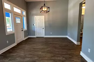 605 S Fordyce St, Blooming Grove, TX 76626 - Photo 9