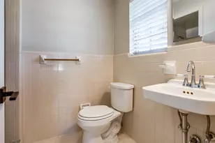 220 N Town E Blvd, Sunnyvale, TX 75182 - Photo 27