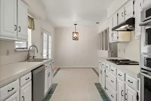 505 Meadow Ridge, Cedar Hill, TX 75104 - Photo 7