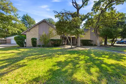 1709 Oakridge Drive, Pantego, TX 76013 - Photo 1