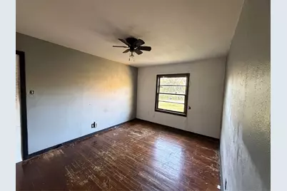 318 N Dale Avenue, Stephenville, TX 76401 - Photo 9