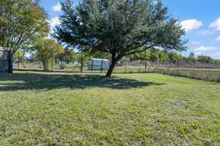 616 S Files St, Itasca, TX 76055 - Photo 29