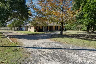 616 S Files St, Itasca, TX 76055 - Photo 33