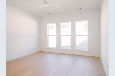 1027 Twin Creeks Drive, Weatherford, TX 76088 - Photo 11