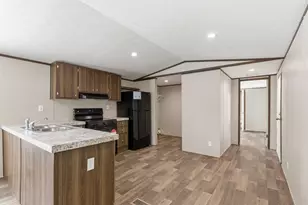 5422 Clear View Dr, Granbury, TX 76048 - Photo 7