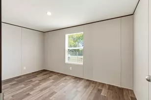 5422 Clear View Dr, Granbury, TX 76048 - Photo 17