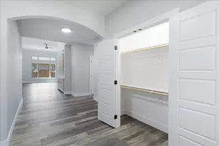 604 N Frisco St, Sherman, TX 75090 - Photo 5