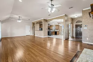 6009 Feather Wind Way, Fort Worth, TX 76135 - Photo 11