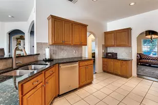 1408 Pierron Dr, Arlington, TX 76002 - Photo 13