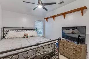 1408 Pierron Dr, Arlington, TX 76002 - Photo 17