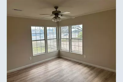 701 E Jefferson Avenue, Whitney, TX 76692 - Photo 9