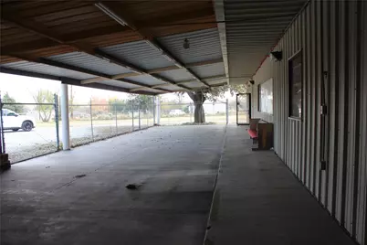 1530 E Reno Road, Reno, TX 75038 - Photo 9