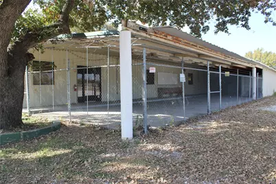 1530 E Reno Road, Reno, TX 75038 - Photo 1