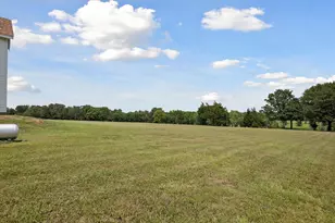 128 Wyatt Earp Way, Whitney, TX 76692 - Photo 35