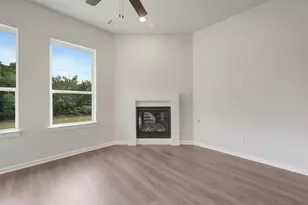 5825 Water Brg Ln, Fort Worth, TX 76109 - Photo 13