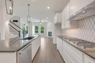 5825 Water Brg Ln, Fort Worth, TX 76109 - Photo 21
