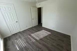 10135 Kittyhawk Ln, Dallas, TX 75217 - Photo 11