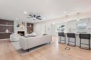 5118 Breakwood Dr, Dallas, TX 75227 - Photo 11